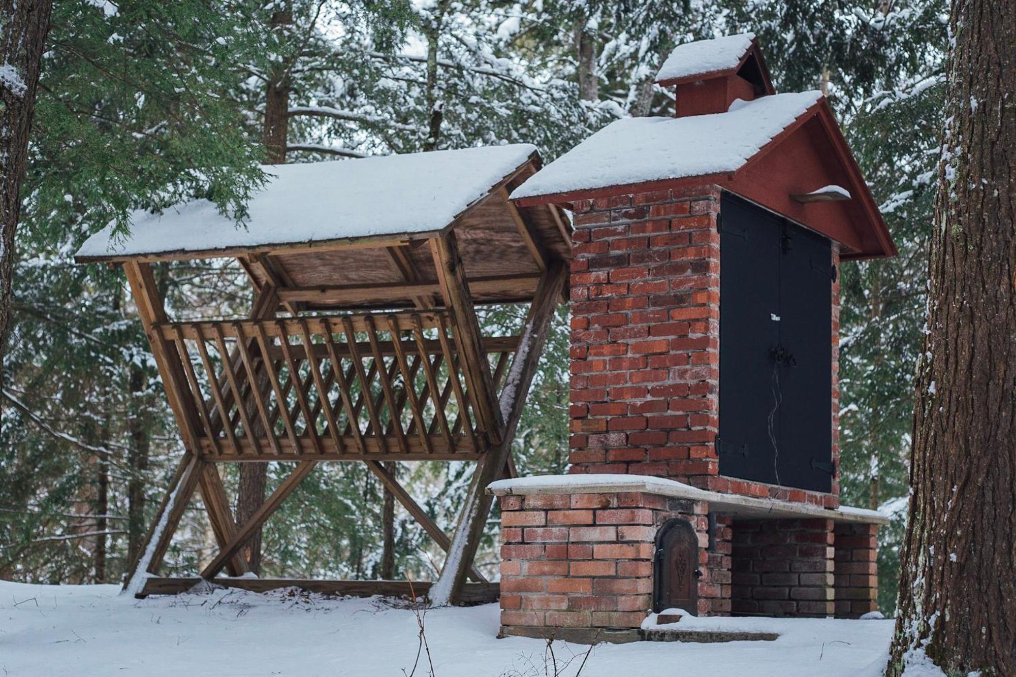 Motel Long Lake And Cottages エクステリア 写真