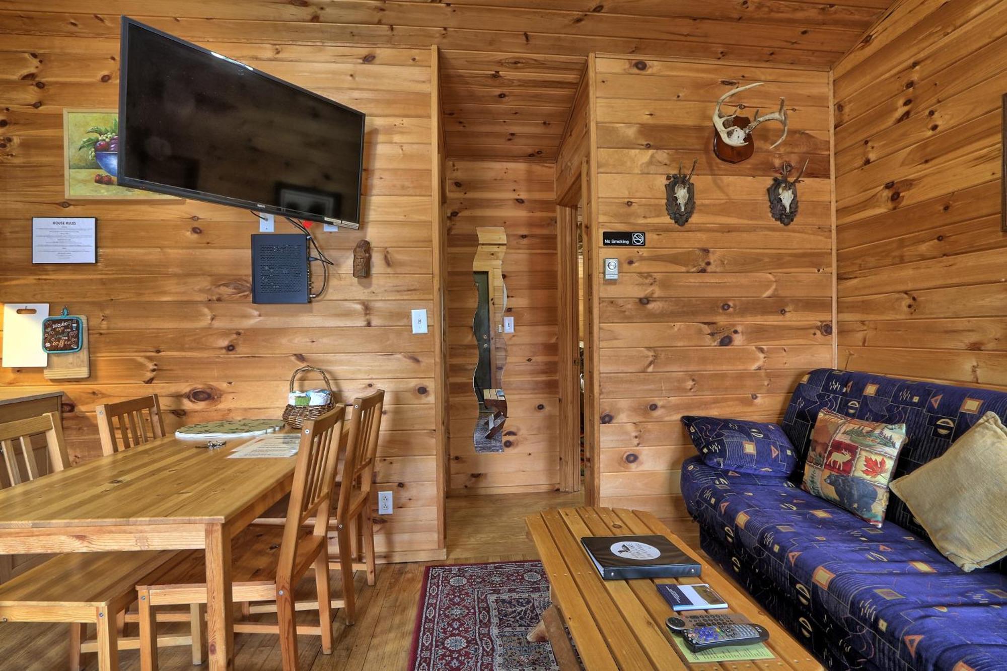 Motel Long Lake And Cottages エクステリア 写真