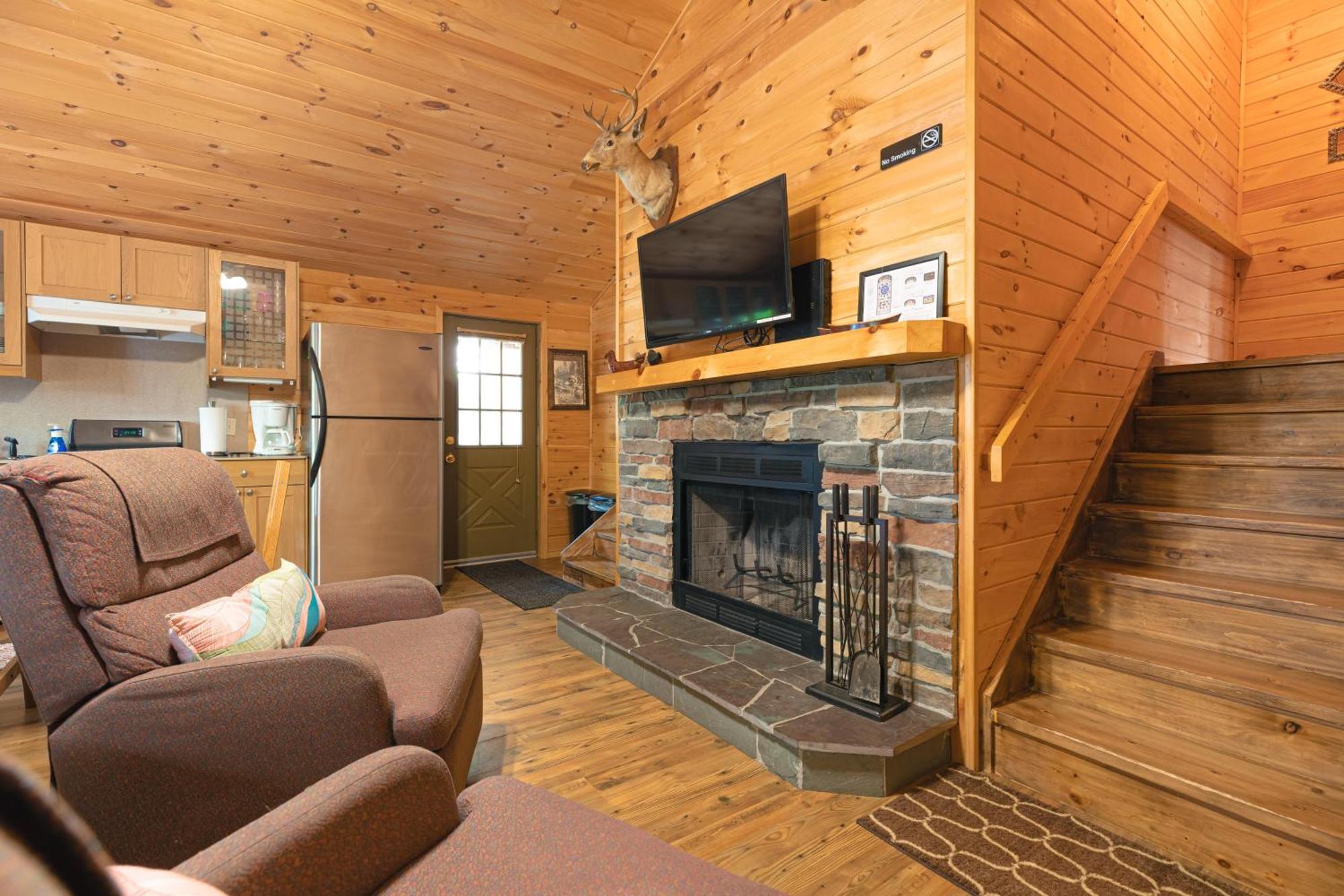 Motel Long Lake And Cottages エクステリア 写真